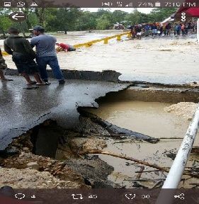 Huracán María destruye casas y puentes en el Cibao