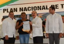 Presidente Medina entrega 1,047 títulos de tierras a productores