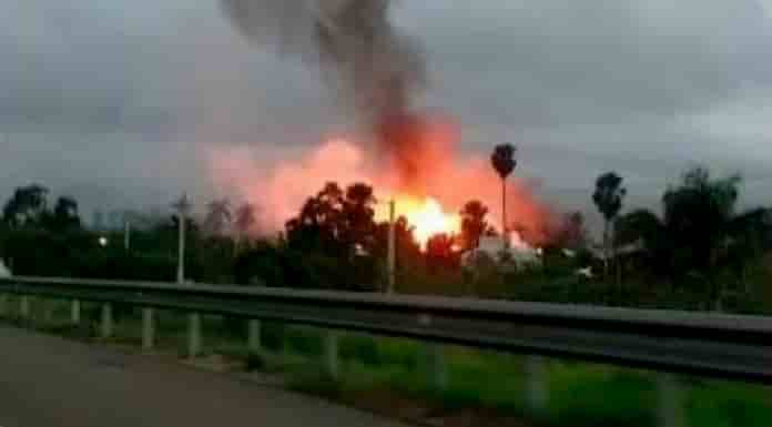 Explosión de envasadora de gas deja dos muerto en Licey, Santiago