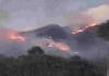 Voraz incendio afecta a loma de Pinar Quemado en Jarabacoa