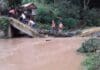 Aguaceros destruyen puente y dejan sectores incomunicados en Jarabacoa