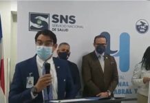 Hospital José María Cabral y Báez entrega incentivo de SeNasA a empleados