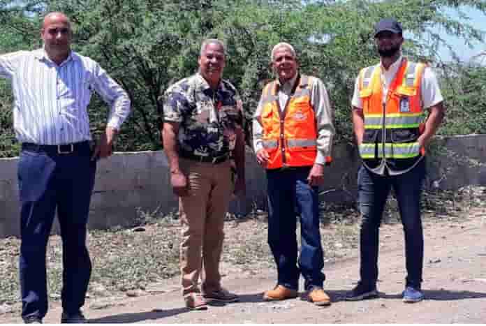 Ingenieros inspeccionan posible ruta de carretera Santiago Oeste-La Canela