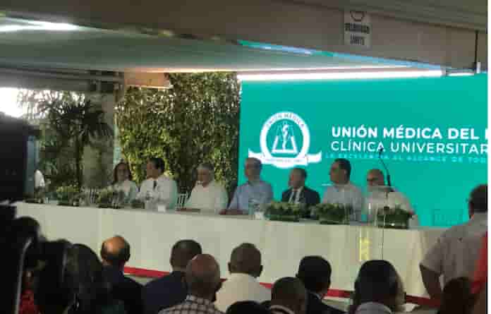 Presidente Luis Abinader participa en inauguración de dos torres en la Clínica Unión Médica