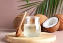 El aceite de coco divide a los nutricionistas: un aliado en la cocina, pero con alto riesgo para la salud