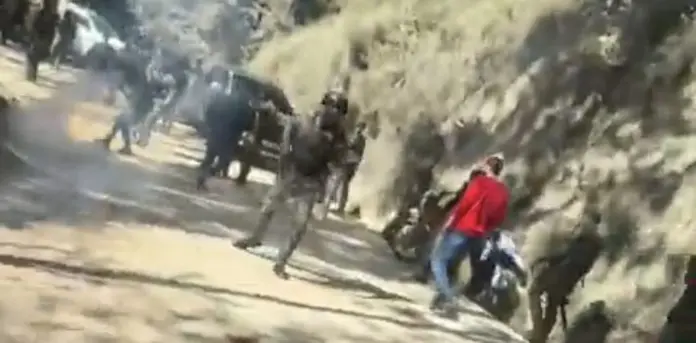 Reprimen protesta en La Culata, Constanza; comunitarios exigen reparación de carreteras