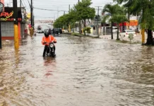 Santo Domingo vuelve a inundarse: más de una década de promesas rotas y calles bajo el agua