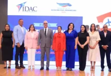 IDAC resaltó potencial de RD como “hub” aéreo del Caribe durante panel en Santiago