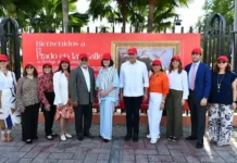 El corazón histórico de Santiago se convierte en un museo al aire libre con la llegada de “El Prado en las calles”