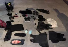 Tres hombres abatidos por policías tras “asaltar” joyería en San Pedro de Macorís