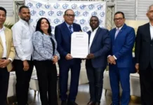 Ayuntamiento de Santiago declara a Miguel Franjul como Hijo Adoptivo de la ciudad