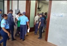 Tribunal condena a 10 años de prisión a tres hombres por tráfico ilícito de 16 inmigrantes en Santiago