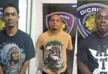 Policía Nacional arresta a tres hombres acusados de asaltar extranjeros en Santiago