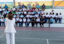 Banco Santa Cruz promueve la inclusión y formación financiera de las personas sordas