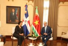 Abinader recibe a su homóloga de Surinam, Jennifer Geerlings-Simons