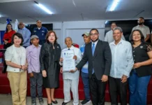 Santiago: Reconocen al líder comunitario Andrés Ramos