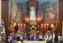 Celebran misa de cuerpo presente de monseñor Antonio Camilo González en el Santo Cerro