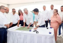Abinader supervisa avances del alcantarillado de Licey y ampliación del Aeropuerto del Cibao