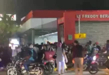 Paralizan servicio en estaciones de Línea 2 del Metro