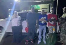 Apresan a abogada en Dajabón con tres haitianos ocultos en el baúl de su vehículo