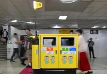 En Tokio ponen robots para recolectar basura en Shinjuku, su estación ferroviaria más concurrida