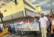 Católicos marcharon en Santiago para celebrar el Día de la Biblia