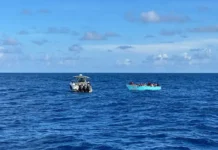 Armada interceptó una embarcación clandestina con 59 personas a bordo en Samaná