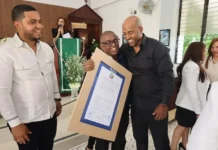 Junta Distrital de Buena Vista reconoce a Elpidio Coronado ‘Mirito’ en inicio de la semana aniversario